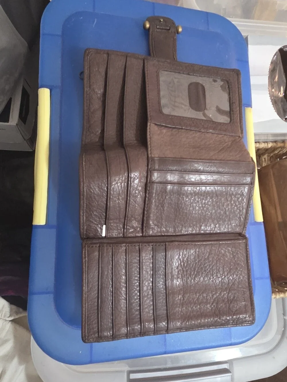 Fossil brand classic
